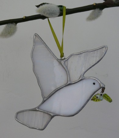 Dove of Peace (green berries) Christmas Decoration
