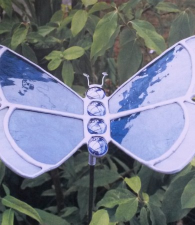 Stained Glass Butterfly Small Blue/ white Rim Garden Stake