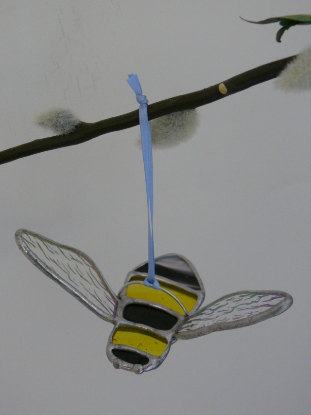 Bee Hanger